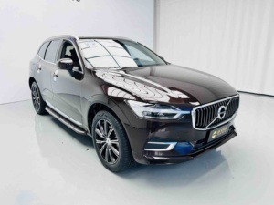 <span class=keywords><strong>Occasion</strong></span> <span class=keywords><strong>2020</strong></span> pour <span class=keywords><strong>Volvo</strong></span> <span class=keywords><strong>XC60</strong></span> T5 AWD Inscription 2.0T 254HP 350Nm 8AT SUV de luxe en cuir LHD pour l'exportation - Product Image 3
