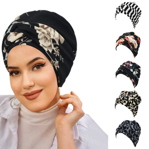 Gorro Turbante de Moda con Lentejuelas y Parches de Color Sólido, Interior de Bouclé, con Borde, 10 Colores, Estilo Turbante Hijab - Product Image 4