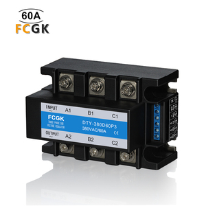 รีเลย์ควบคุมแรงดันไฟฟ้าแบบโซลิดสเตต AC สามเฟส60A <span class=keywords><strong>SSR</strong></span>-60DV ขนาดเล็ก380VAC 12VDC รีเลย์สถานะของแข็ง100V - Product Image 2