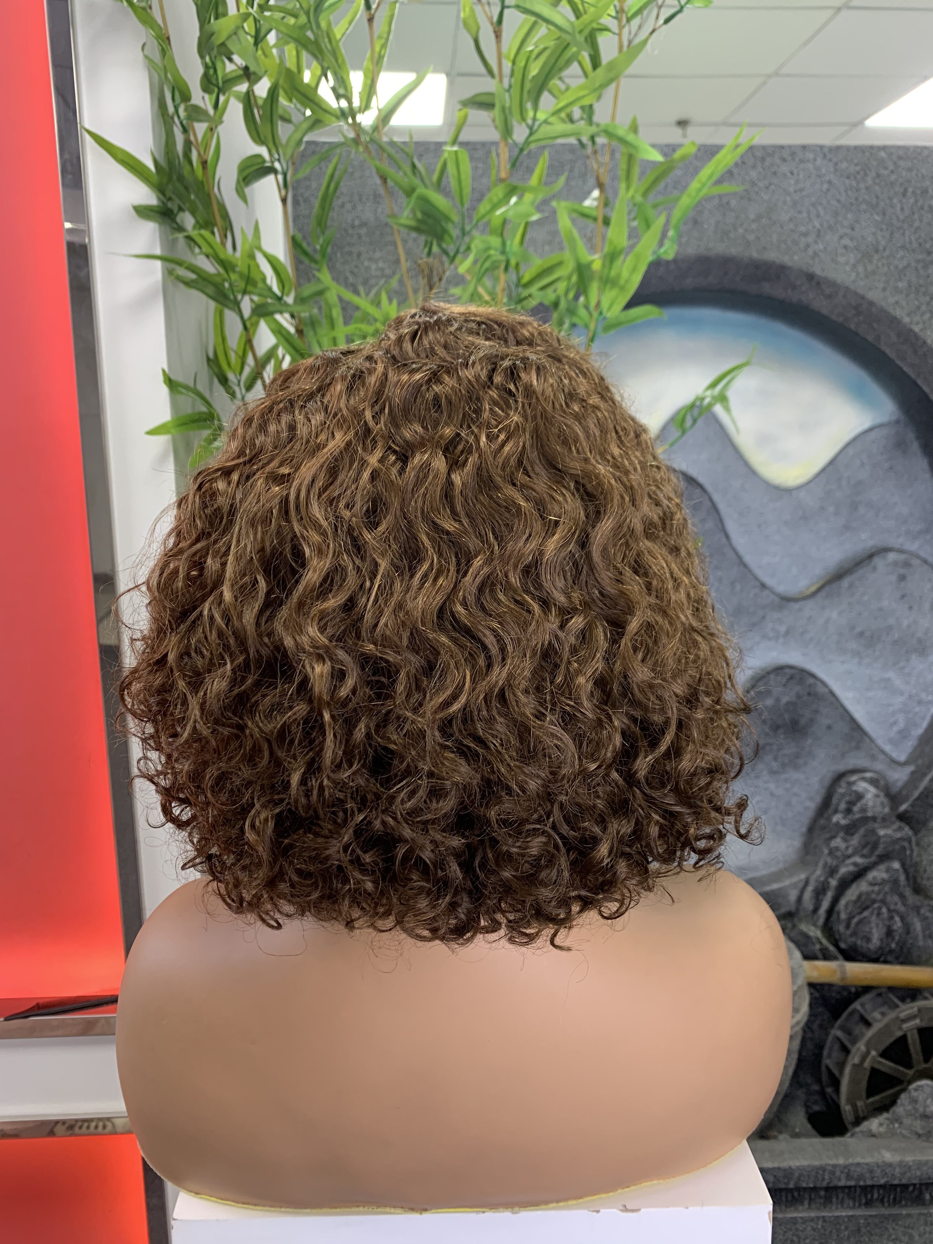 สีน้ำตาล