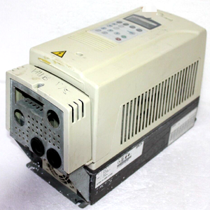 Acs800-01-0006-<span class=keywords><strong>3</strong></span>+e200 Frequentieregelaar 4kW - Product Image 1