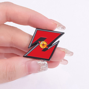 Insignia de decoración de moda con estilo de dibujos animados con letras rojas Z, bolso versátil, accesorio de ropa, Metal pintado a mano, nueva <span class=keywords><strong>película</strong></span> - Product Image 3