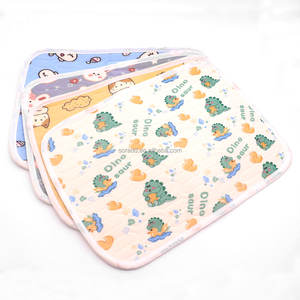 Wieder verwendbare Ice Silk Bettwäsche <span class=keywords><strong>Pad</strong></span> Summer <span class=keywords><strong>Cooling</strong></span> Kennel Mat für Hunde und Katzen Nachhaltige Ice Silk Schlaf matte mit <span class=keywords><strong>Pet</strong></span> Pads - Product Image 6