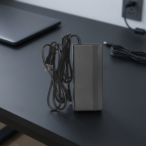 Chargeur F8 avec fonction PD 65W, adaptateur d'alimentation à port DC, matériau ignifuge PC, charge magnétique sans fil, protection contre les courts-circuits, lumière - Product Image 2