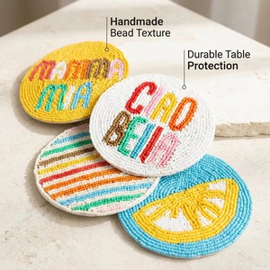Ensemble de sous-verres perlés faits à la main, sous-verres colorés en perles de rocaille avec motifs de fruits et de lettres pour la table, la maison, le bar et la décoration - Product Image 3