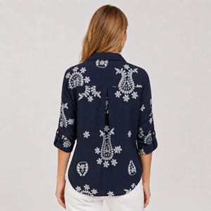 Chemisier brodé Paisley pour femme, chemise en lin bleu foncé avec boutons dorés et manches convertibles, Blusas De Mujer - Product Image 5
