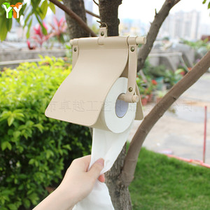 Outdoor camping leather and wooden stick tissue holder, restaurant, hotel, and home hanging tissue bag, portable no-drill - Product Image 2