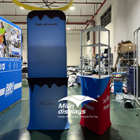 Estante Torre Mostrador Rectangular Triángulo Contador Podio Con Estantería Feria Comercial Exhibición Exhibiciones de stand de tela
