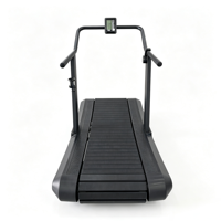 Tapis roulant commercial incurvé à alimentation directe d'usine, manuel, non motorisé, auto-alimenté, pour l'entraînement en salle de sport