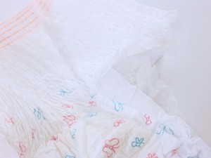 Culottes menstruelles jetables en coton liquide super doux à livraison rapide, serviettes hygiéniques fiables <span class=keywords><strong>pour</strong></span> la <span class=keywords><strong>protection</strong></span> contre l'<span class=keywords><strong>incontinence</strong></span> - Product Image 4