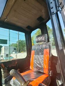 Mini excavatrice d'occasion Hitachi ZX55 d'une capacité de 5.5 tonnes La machine de pelle d'occasion du Japon en vente à bas prix - Product Image 6