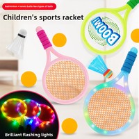 Ensemble de raquettes de badminton lumineuses à LED, lot de 2, jouet sportif en plastique qui brille dans le noir pour enfants, pour l'intérieur et l'extérieur