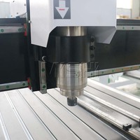 Router CNC 3D de 4 Ejes de Ultra Alta Precisión 1325, Husillo Refrigerado por Agua de 3.2kW, Eje de Mesa Rotatoria