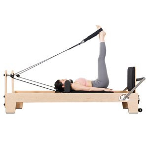 Machine de Pilates Reformer en bois, équipement professionnel d'entraînement du tronc pour la maison, la salle de sport et le studio de Pilates - Product Image 1