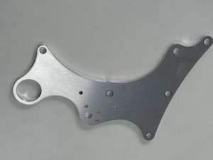 Mini usinage CNC de haute précision d'accessoires en métal/plastique petites pièces en acier inoxydable personnalisées pour les applications automobiles - Product Image 2