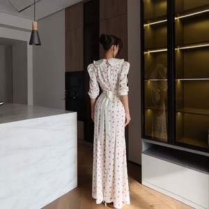 Abito lungo floreale retrò francese europeo e americano con colletto alla marinara, con cintura in vita, effetto snellente e dal taglio elegante - Product Image 4