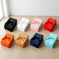 Boîtes pliantes personnalisées en carton avec couvercle à rabat, boîtes magnétiques pour vêtements, boîtes cadeaux avec ruban, boîtes en papier pliantes pour petites expéditions