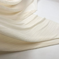 Tissu en polyester RPET recyclé froissé et plissé pour robes et jupes