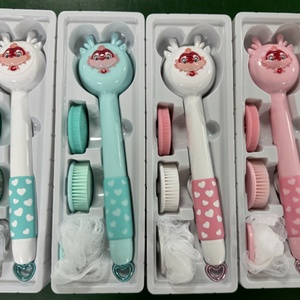 Brosse nettoyante corporelle 3-en-1 pour enfants 2024 – Nouvelle brosse exfoliante rechargeable sans fil avec long manche, étanche pour le bain - Product Image 5