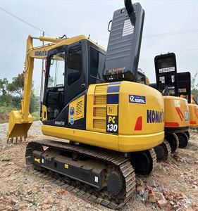 Excavatrice d'occasion Komatsu PC130 / Excavatrice Komatsu PC130 d'occasion en vente - Product Image 2