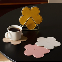 Sous-verres en cuir PU double face de qualité supérieure, élégants sous-plats en forme de fleur pour une décoration intérieure raffinée