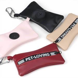 Distributeur <span class=keywords><strong>de</strong></span> sacs à déjections pour animaux <span class=keywords><strong>de</strong></span> compagnie, support portable et élégant en cuir PU pour sacs à déjections canines, indispensable pour les promenades avec votre chien - Product Image 2
