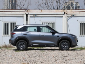 BYD Yuan UP SUV électrique, version conduite intelligente, 401, nouvelle fabrication chinoise, toit ouvrant panoramique - Product Image 6