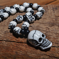 FX802 Collier Sautoir Punk Tendance avec Pendentif Crâne en Imitation Os et Perles, Style Hip Hop Europe & États-Unis, Idéal pour Cadeau