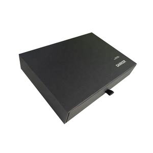 합리적인 가격 맞춤형 셔츠 상자 포장 골판지 선물 상자 T 셔츠 포장 상자 의류 - Product Image 4