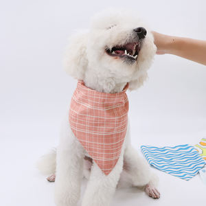 حار بيع أنيقة نمط الأزهار باندانا مطبوعة OEM الكلب عصابات الحيوانات الأليفة شعار مخصص الكلب باندانا وشاح منديل - Product Image 6