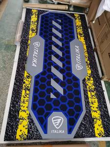 Tapis de sol pour garage de moto 78,7 x 55 pouces, antidérapant, absorbant l'huile, avec support en caoutchouc, lavable, design couleur personnalisé, adapté aux animaux domestiques - Product Image 6