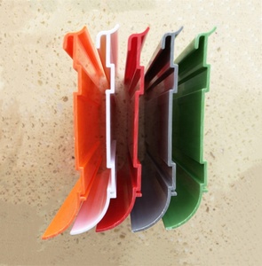 Meilleure vente Supports de sol pour hôpitaux Plinthe en <span class=keywords><strong>PVC</strong></span> Fabricant Garnitures de plancher Plinthe en <span class=keywords><strong>PVC</strong></span> Profils de plinthe en <span class=keywords><strong>PVC</strong></span> - Product Image 3