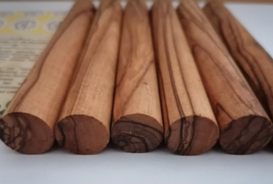 Bâtons de marche / Canes en bois brut (grain droit) - Product Image 2