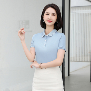 เสื้อโปโลแขนสั้นสีฟ้าอ่อน สีพื้น ผ้าป๊อปลิน ระบายอากาศได้ดี เสื้อผ้าลำลองสำหรับผู้ชาย - Product Image 1