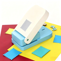Perforatrice et découpeuse d'angle en plastique YUNMEI pour scrapbooking, cadres photo, cartes et outils d'artisanat DIY