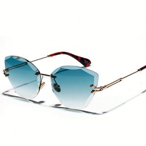 Nouvelles Lunettes de Soleil de Luxe 2025 à Verres Taillés Diamant, Lunettes de Soleil Dégradées Sans Monture Oeil de Chat pour Femme - Product Image 3