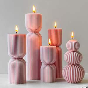 แม่พิมพ์ซิลิโคนสำหรับทำเทียนหอม รูปทรงเสาโค้งงอและเสาลายทาง - Product Image 2