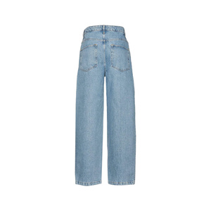Jeans de Mezclilla con Corte Fluido, Amplio Espacio en los Muslos, Cintura Alta, Tela Suave y Caída, Interpretación Moderna, Corte Recto - Product Image 3