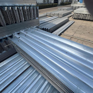 <span class=keywords><strong>Prix</strong></span> <span class=keywords><strong>d</strong></span>'usine, garde-corps de sécurité routière de haute qualité, garde-corps de sécurité routière en W, galvanisation à chaud, barrières de circulation pour la sécurité routière - Product Image 4