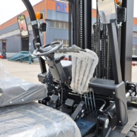 Montacargas Diésel de Combustión Interna de Alta Calidad en Oferta, Qingcha CPD-30, Pequeño, Industrial, Portátil, de 3 Etapas, con Mástil de 3 Toneladas, Todoterreno