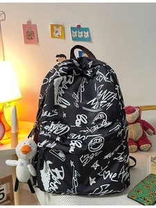 नई डिजाइन फैशन शैली ग्रिफिटी प्रिंट नायलॉन बैकपैक किशोर स्कूल बैग के लिए बड़े क्षमता हाई स्कूल बैग - Product Image 2