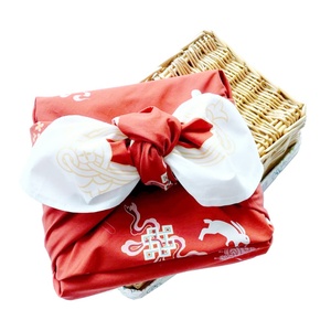 Tela Bonita para Envolver <span class=keywords><strong>Regalos</strong></span>, Tela Suave Cosida <span class=keywords><strong>a</strong></span> <span class=keywords><strong>Mano</strong></span>, Reutilizable, Decorativa, para Envolver <span class=keywords><strong>Regalos</strong></span> Navideños, Decoración Artística - Product Image 1