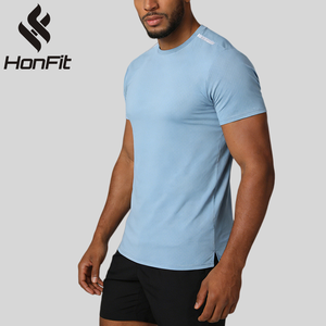 T-shirt Sportiva da Uomo in Poliestere e Spandex, Asciugatura Rapida, Traspirante, Personalizzabile, per Palestra, Allenamento e Fitness - Product Image 1