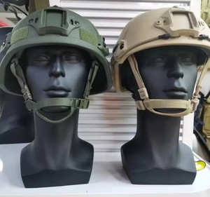 Casco táctico con soporte para visión nocturna, beige, material Kevlar, correas acolchadas - Product Image 1