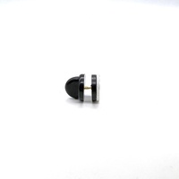 Attache de sécurité noire pour broche de revers en laiton, avec fermoir papillon, support pour perles et badges, et dos rond adhésif en caoutchouc