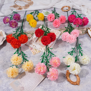 3 Têtes de fleurs artificielles d'œillet en soie, couleurs assorties, pour décoration de mariage, accessoires et ornements d'arrangement - Product Image 1