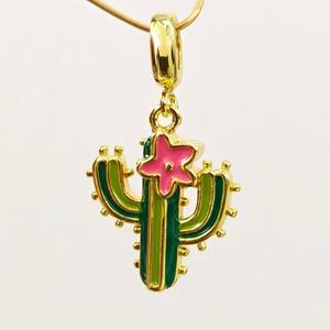 Venta al por mayor dulce vida colgante encantos latón 18K chapado en oro esmalte Cactus Ballet Zapatos rosa <span class=keywords><strong>música</strong></span> nota encantos para joyería DIY - Product Image 1