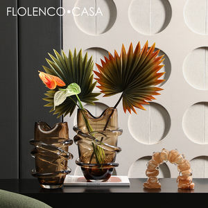 Nordique Moderne Élégant <span class=keywords><strong>Vase</strong></span> En <span class=keywords><strong>Verre</strong></span> Brun Unique Art Déco Design D'intérieur pour Table Arrangement De Fleurs Teinté Pot De Fleur - Product Image 3