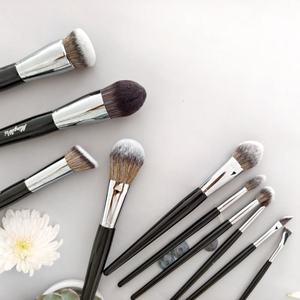 Ensemble de pinceaux de maquillage rose pour fond de teint, blush, anticernes, sourcils, surligneur, visage, yeux, rasage, usage quotidien, kit de pinceaux cosmétiques - Product Image 1