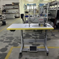 Machine à coudre industrielle à plateau plat pour sièges de voiture, produits gonflables, tentes et meubles